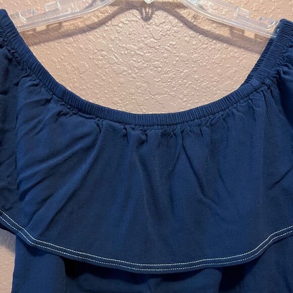 Charming Charlie Navy off the shoulder top - Picture 3 of 6